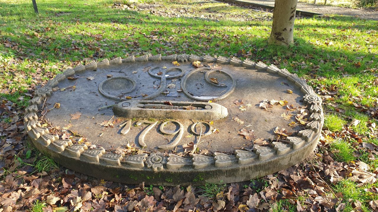 Strines Circular